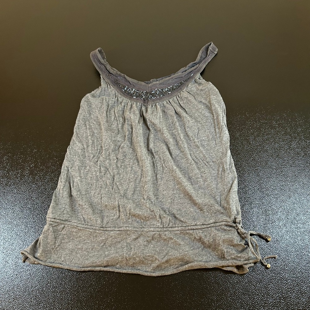Old Navy Gray Beaded Neckline Tank Top Womens Medium Lightweight Sleeveless